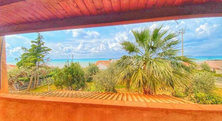House with 4 rooms for 11 persons in Cefalù