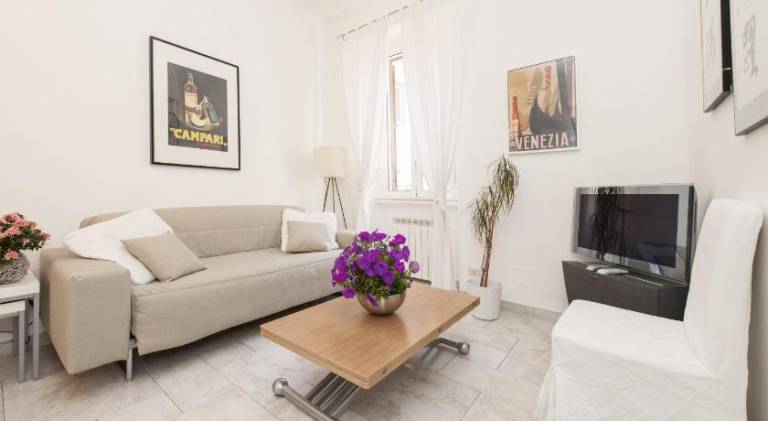 Apartment with 1 room for 3 persons in Vittoria