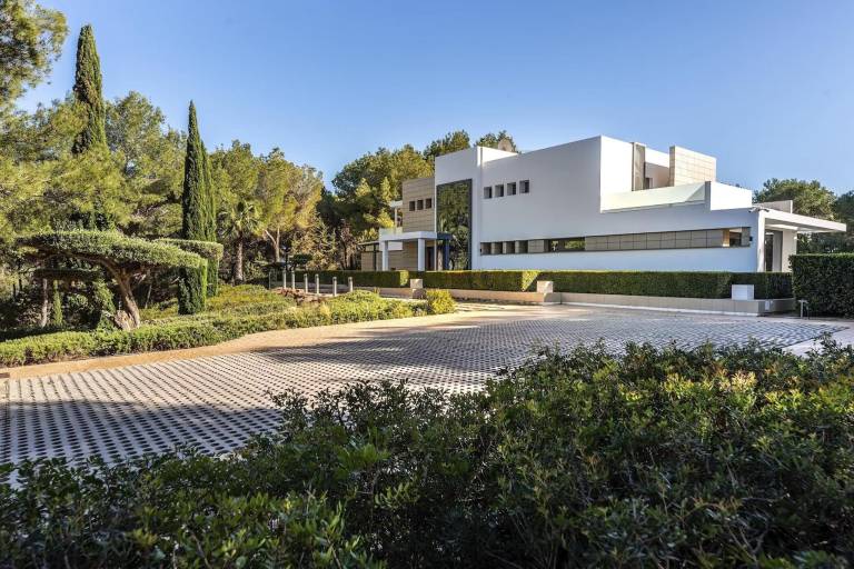 Villa  Cala Llonga