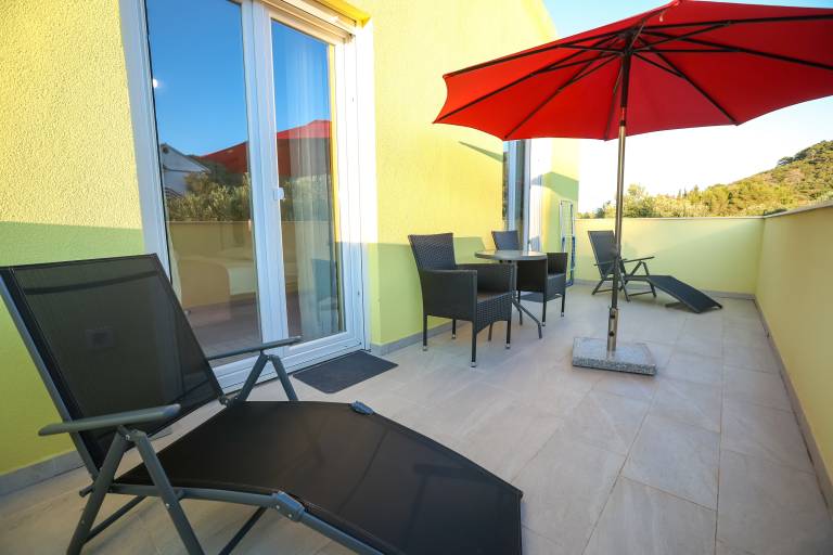 Ferienhaus in Božava für max. 8 Personen Ferienhaus in Božava für max. 8 Personen