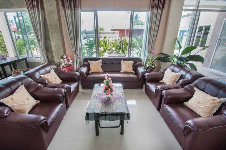 Wattanawan Hotel — photo 3
