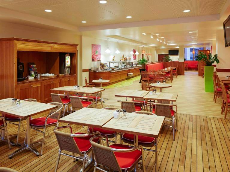 Ibis Reading Hotel — photo 3
