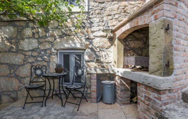 Fully equipped villa with yard, grill & terrace | Dogs allowed — photo 3