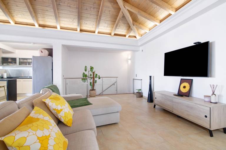 Holiday Home 'Flor De Sol House' with Private Terrace, Wi-Fi — photo 4