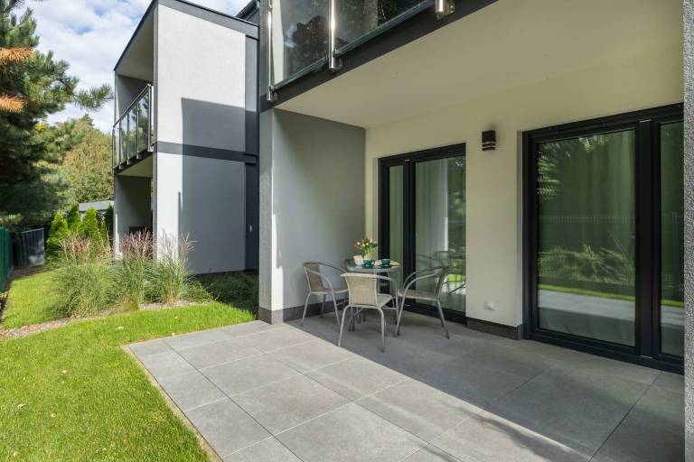 Zaciszna 13 Niechorze Sheltered Studio Terrace Air Conditioning Parking Close to the Sea — photo 4