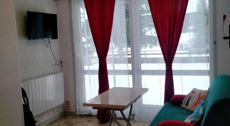 Apartment with pool | Pet-friendly — photo 2