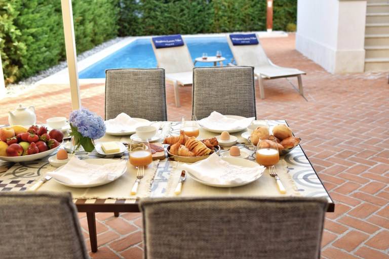 Fully equipped big villa with private pool, garden & grill | Pets allowed — photo 5