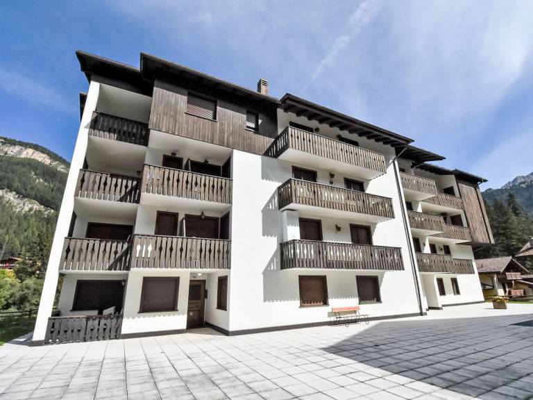 Ferienwohnung in Cercenà, Canazei für max. 5 Personen