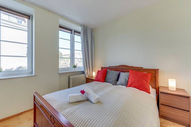 Family-oriented holiday apartment | Near Golden Gate | Pet-friendly — photo 2