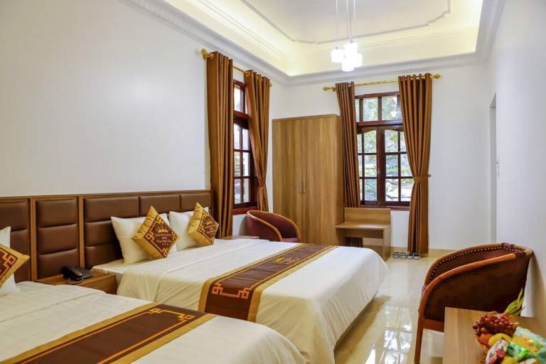 Vạn Xuân Royal Hotel — photo 2