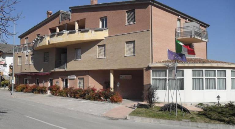 Serviced apartment with terrace & garden in Urbino