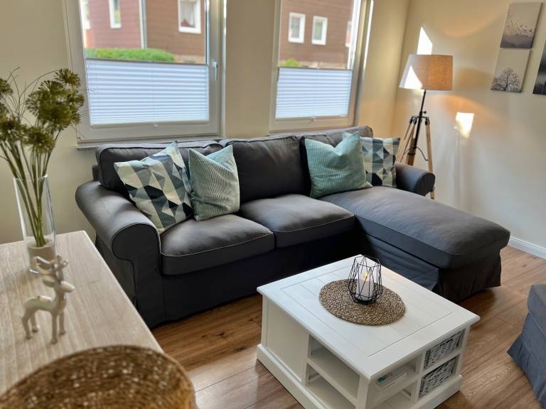 Child-friendly spacious rental apartment with terrace, yard & sauna | Garden view | Pets are welcome — photo 4