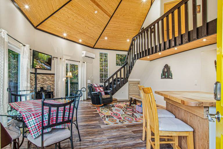 Vacation home with BBQ | Mountain view — photo 4