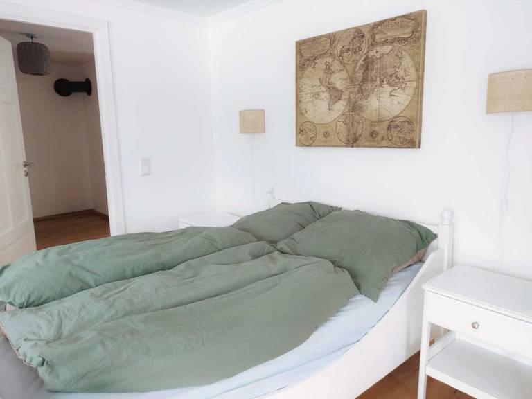 House with yard, BBQ & private pool | Pets are welcome — photo 4