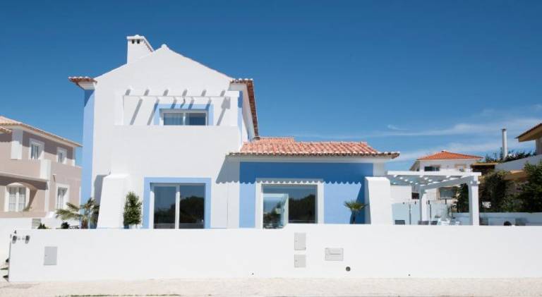 Villa with patio, yard & barbeque | Close to the beach | Pets allowed — photo 4