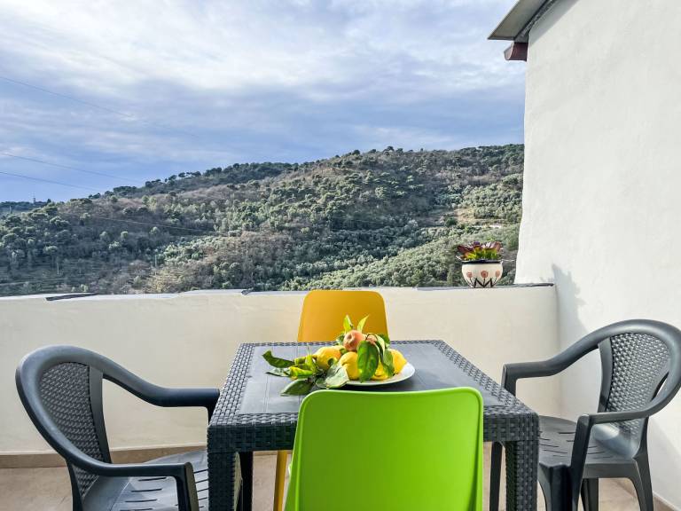 House  Pietrabruna