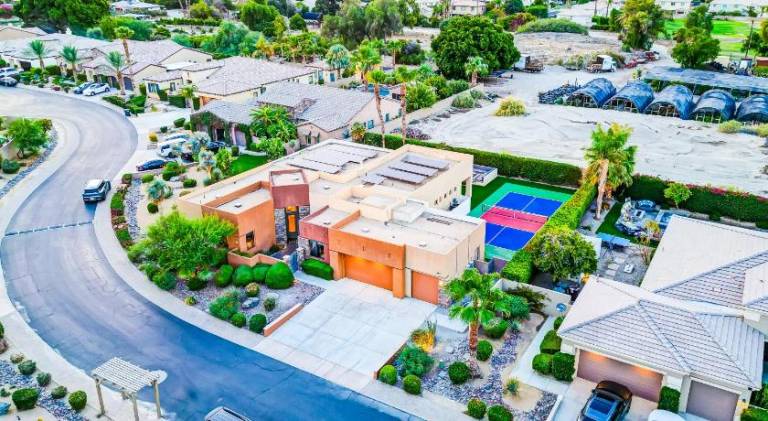 House with hot tub & pool | Good for workation in Indio, CA