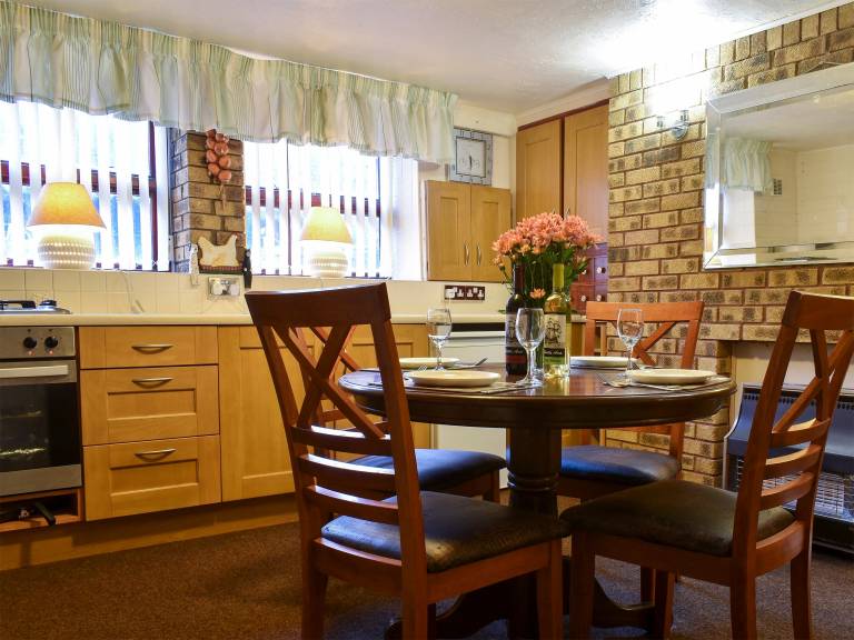 Family-friendly cottage | River view | Beach nearby | Pets allowed — photo 5