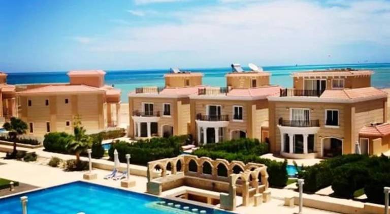 Selena Bay Resort luxury 1 bedroom Apartments — photo 3