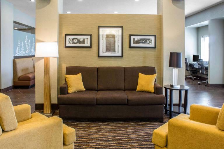 Sleep Inn & Suites Fort Dodge — photo 3