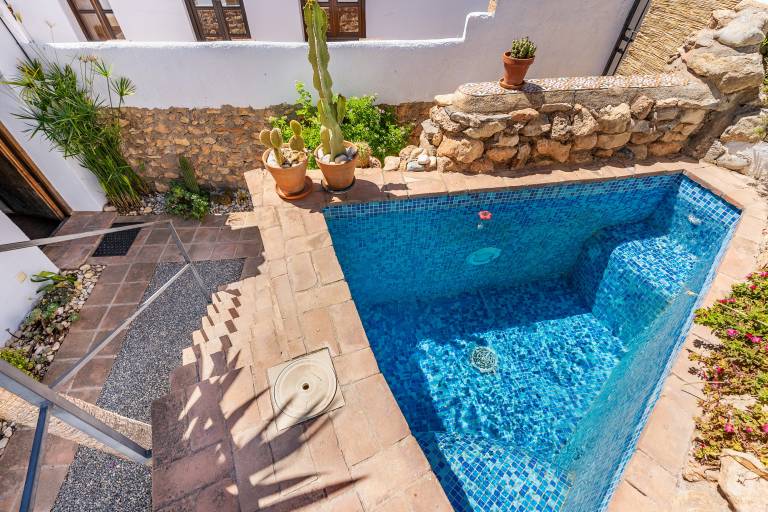 Pet-Friendly Cottage 'Casa Escondida' with Mountain View, Pool & Wi-Fi — photo 2