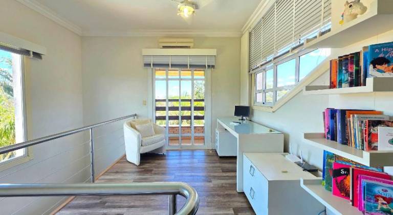 House with sauna & pool | Pets are welcome — photo 4