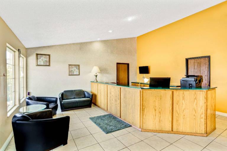 Days Inn by Wyndham Carson City — photo 4
