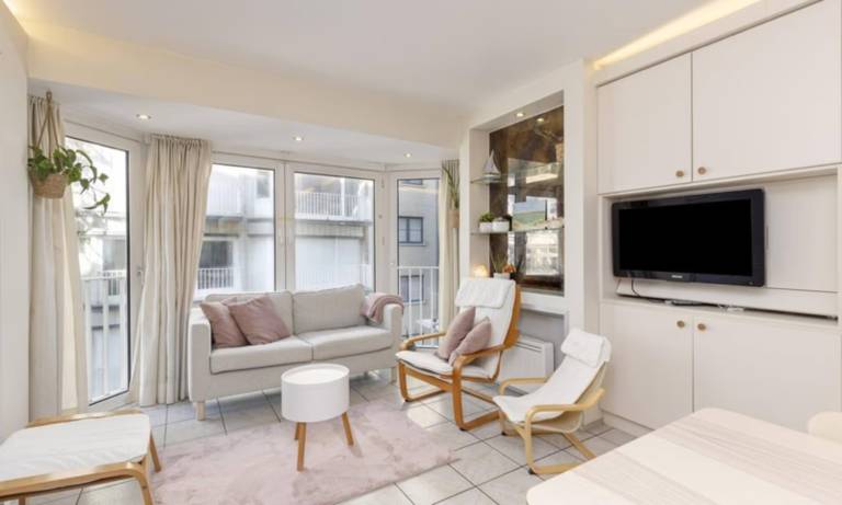 Children-friendly rental apartment with patio | Sea view | Close to the beach | Pet-friendly — photo 3