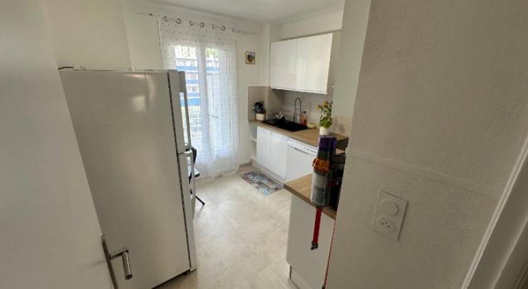 Apartment with 1 room for 4 persons — photo 3
