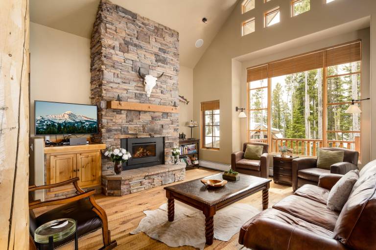 House  Big Sky