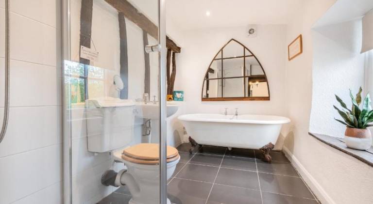 Beautiful house with garden & jacuzzi | Dogs allowed — photo 2