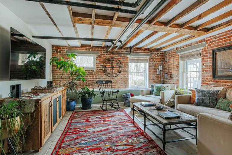 Apartment Staunton