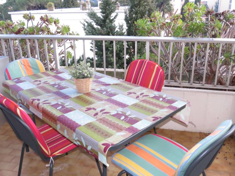 Rental apartment with pool — photo 2