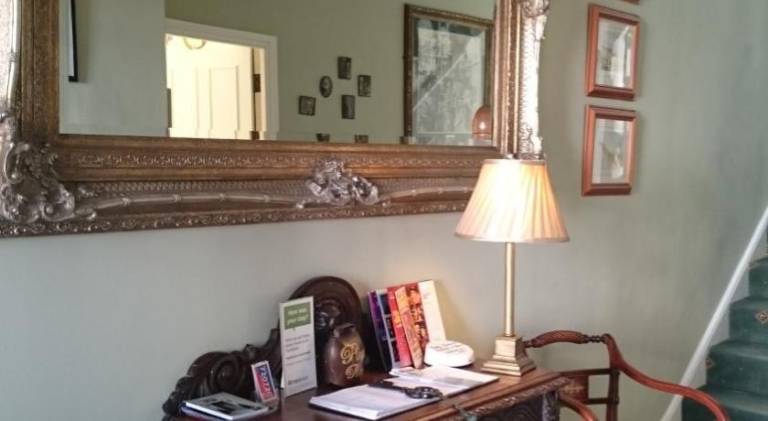 17 Wilmington Square — photo 3