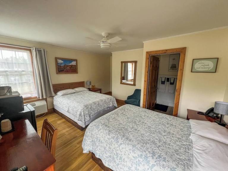 Motel  Burnsville