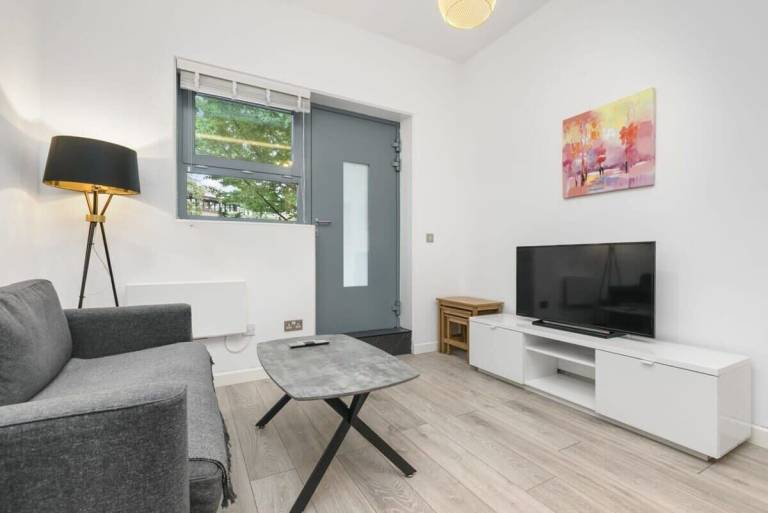 Apartment Woking