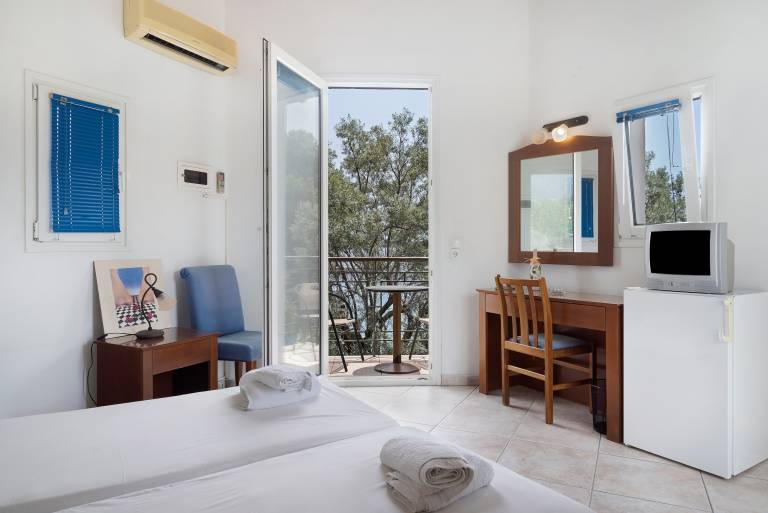 Apartment 'Diamerisma 2ari B' with Sea View, Wi-Fi and Air Conditioning — photo 4