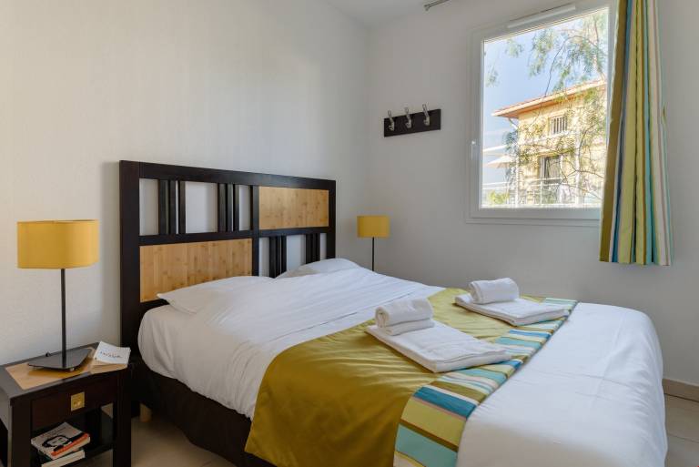 Family-friendly lovely condo with sauna, pool & terrace | Close to the beach | Pets are welcome — photo 4