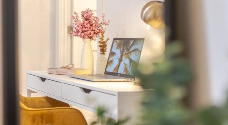 Rental apartment | Next to Notre-Dame Basilica | Perfect for remote work | Pet-friendly — photo 5