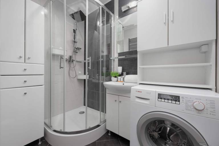 Strzeleckiego 6 Warsaw Comfortable Apartment Air Conditioning Balcony — photo 4
