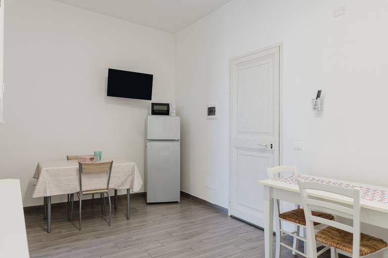 Holiday Home 'La Perla Di Mare - Giada' with Shared Pool, Wi-Fi and Air Conditioning — photo 4