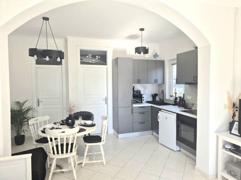 Holiday apartment with terrace | Garden view — photo 3