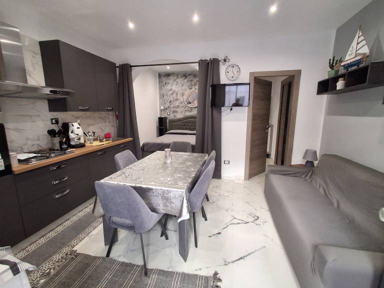 Ferienwohnung  Aspra