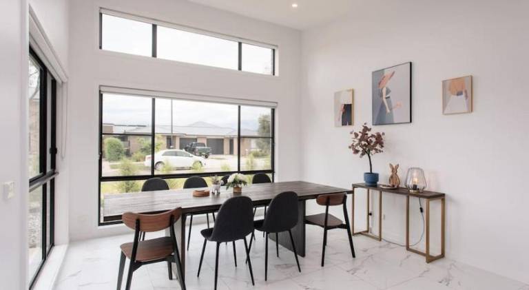 240 m&sup2; Ferienhaus