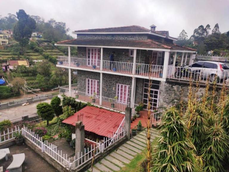 Apartment with garden in Kodaikanal