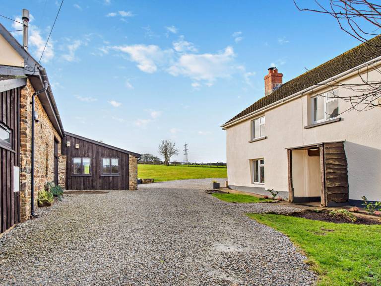 Cottage  Great Torrington