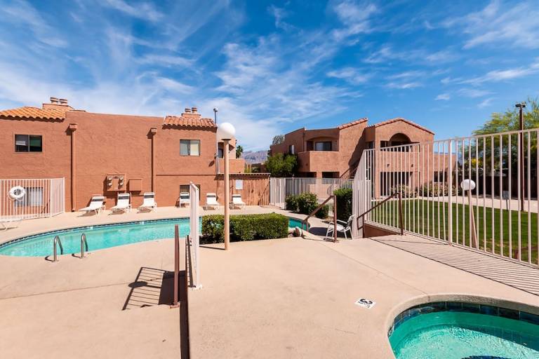 Condo Hedrick Acres