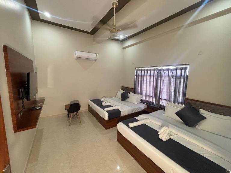 Hotel Vasudev Near Toran Gate in Bikaner