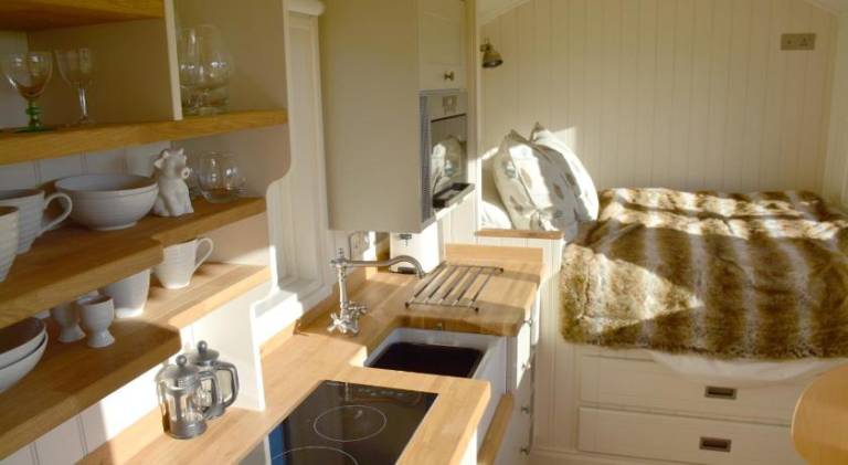 Kerswell Farm Shepherd Huts — photo 2
