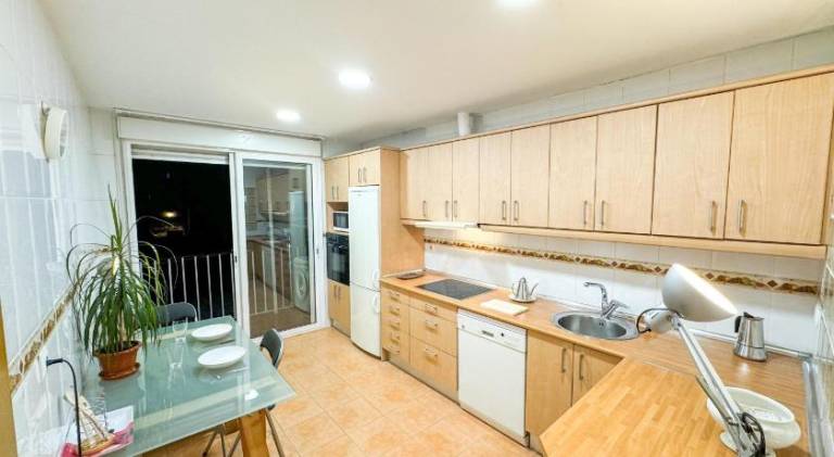 Apartment | Next to Puente de Piedra — photo 5